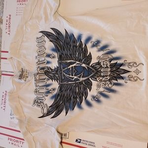 Xl men's Affliction v neck short sleeve tee. George St-Pierre